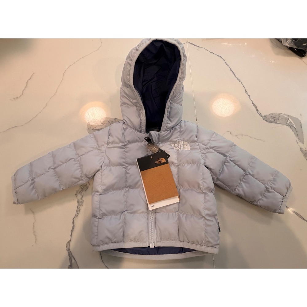 The North Face Baby Reversible Thermoball Jacket 0-3M NWT